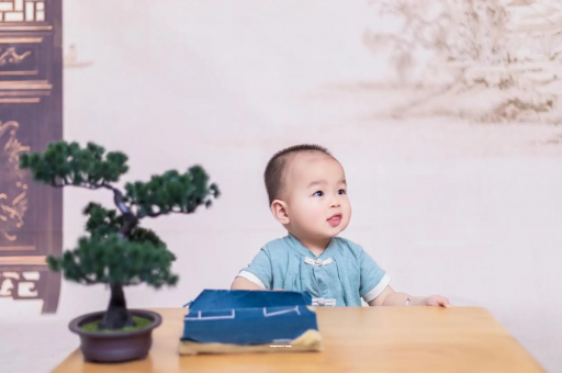 孟津怀孕嗓子眼堵的慌